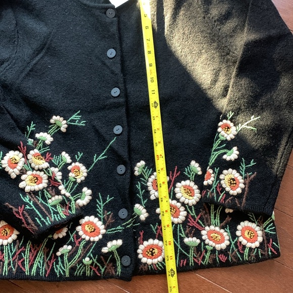 NWT Susan Bristol 100% Wool Cardigan - Picture 7 of 8